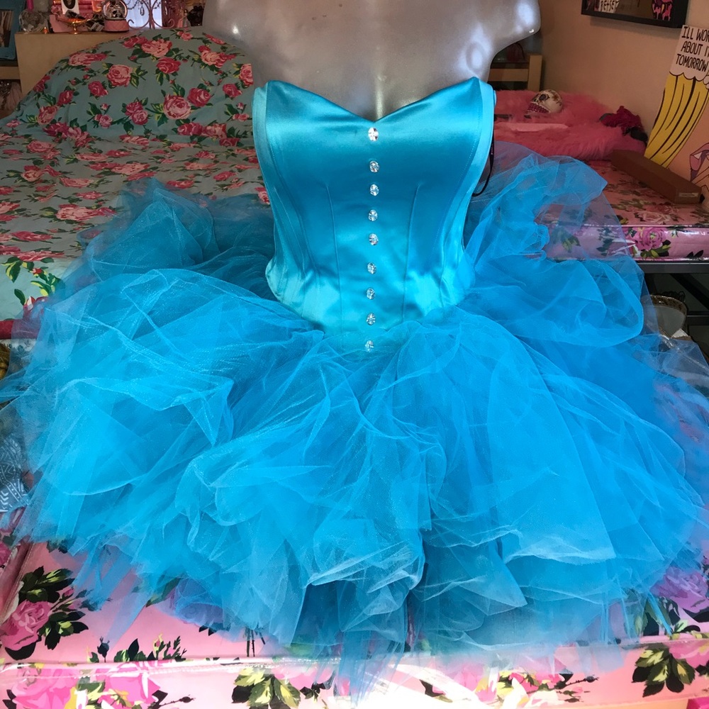 Betsey Johnson Poofy Blue Evening Dress